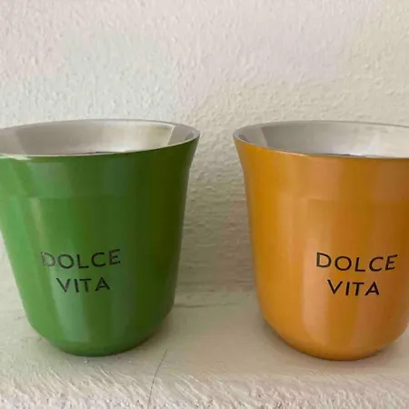 Dolce Sur La Colline De Turin *