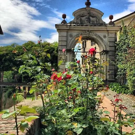 Dolce Sur La Colline De Turin