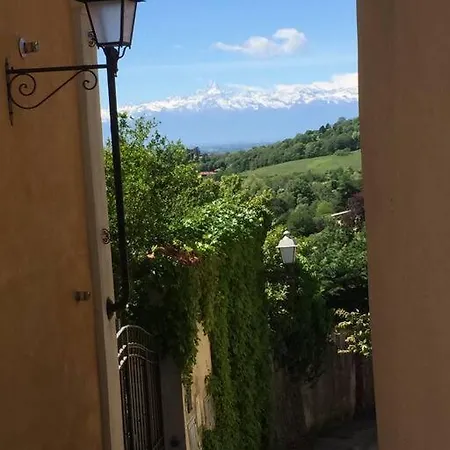 Dolce Sur La Colline De Turin 아파트 *
